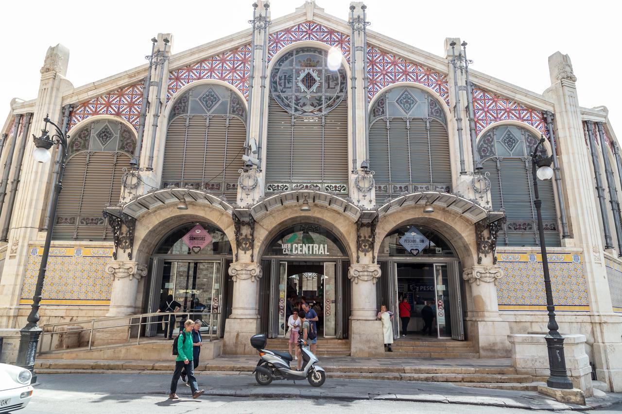 Travel Habitat Atico Ciutat Vella. Leilighet Valencia Eksteriør bilde